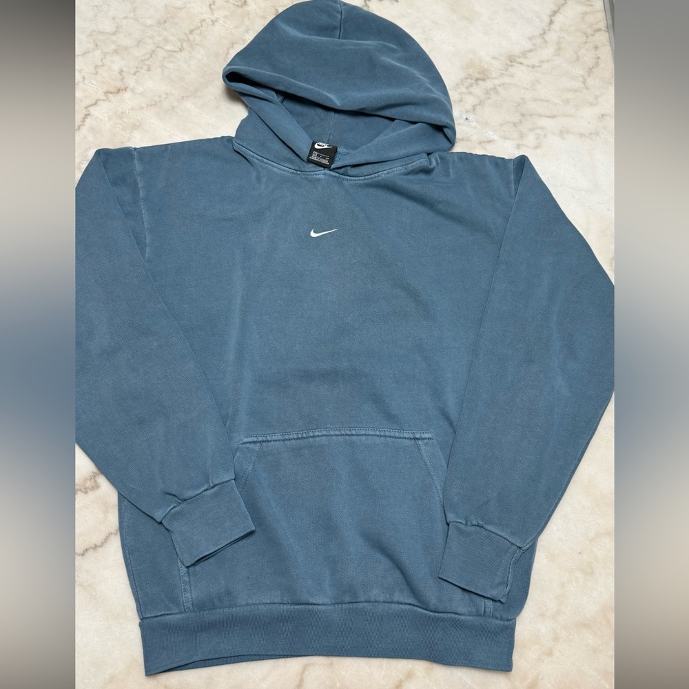 Nike heavyweight oversized center swoosh hoodie. Size S